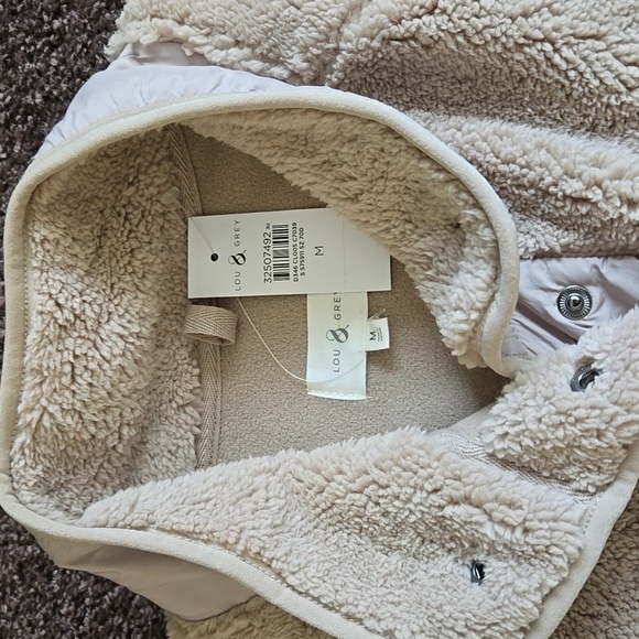 NEW Lou & Grey Beige Sherpa Fleece Snap Pullover Jacket M - Picture 3 of 7